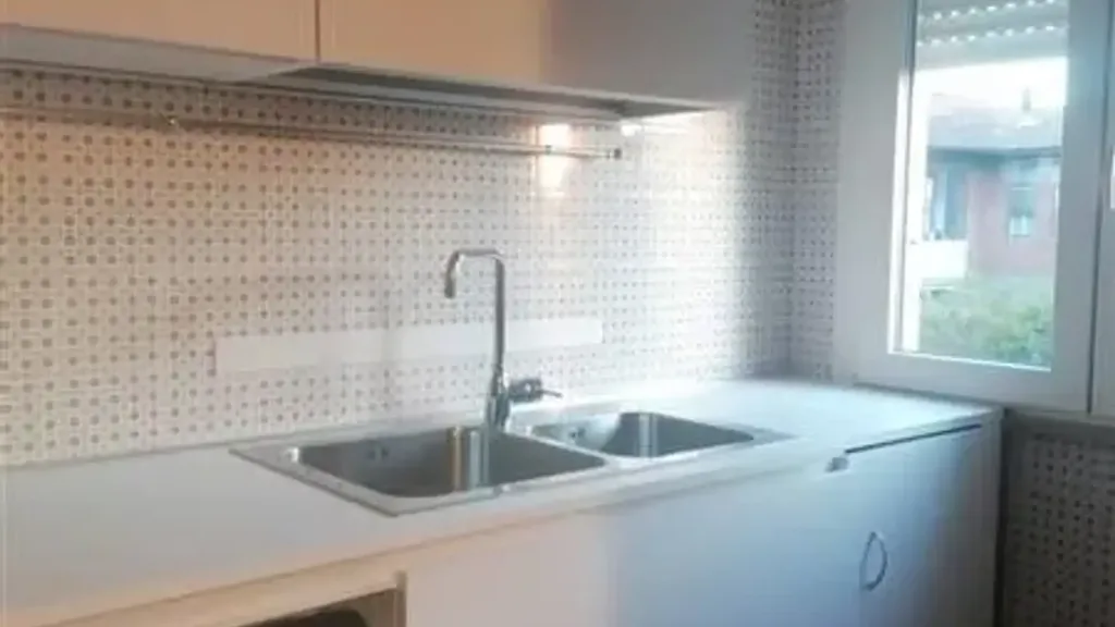 Köök - Spacious Apartment with Balcony in Grosseto