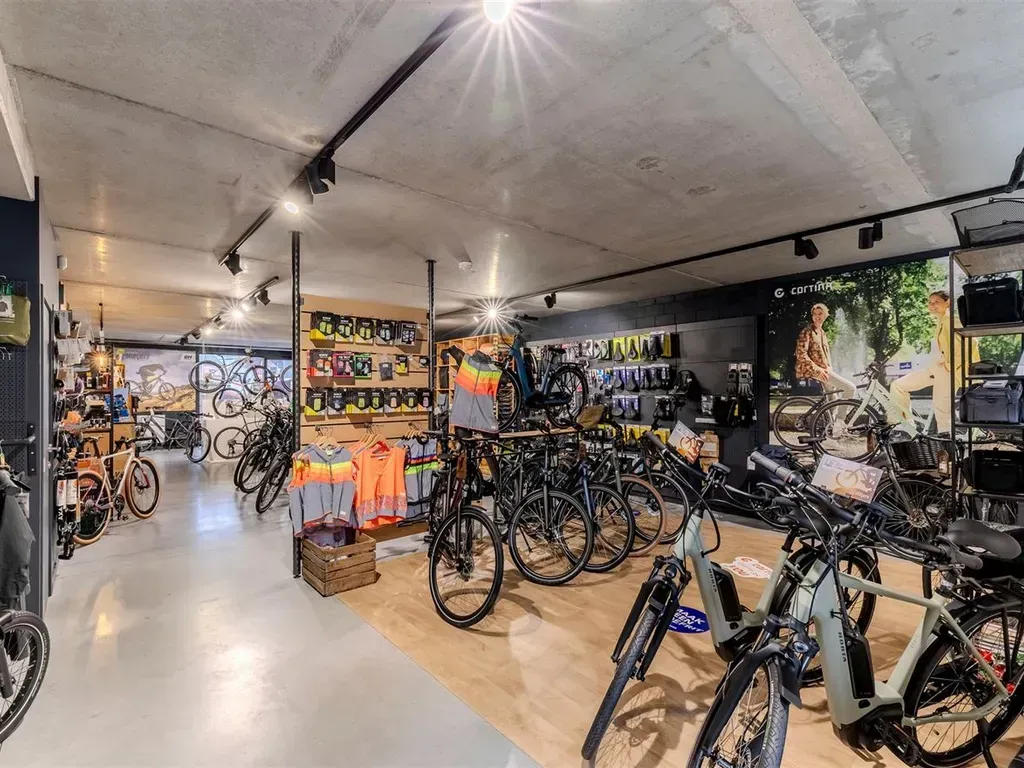 Toad - Commercial Ground Floor in Tielen Centre