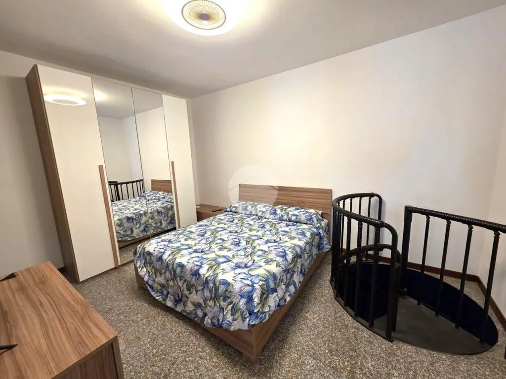 Camere da letto - Two-Bedroom Apartment with Private Portico in Vimercate