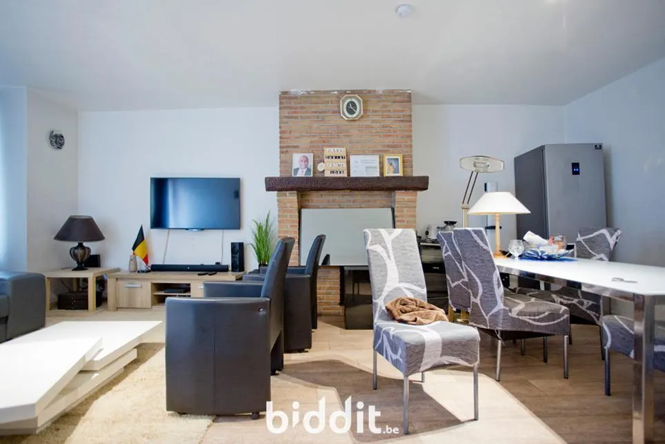 Séjour - Appartement avec Garage et Balcon à Roulers