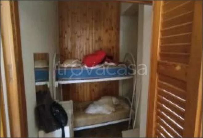 Magamistoad - Two-Storey Apartment in Prossedi