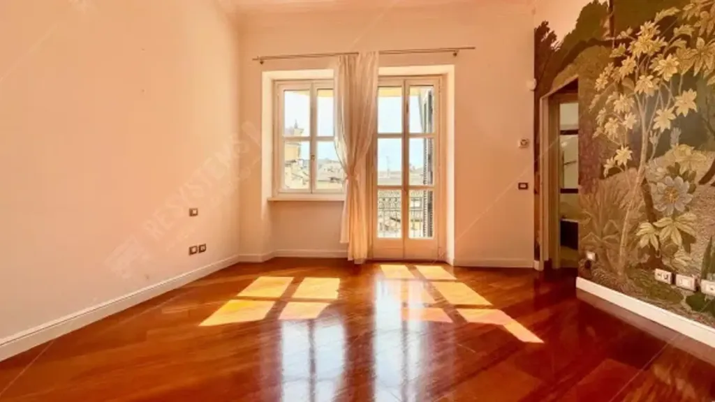 Toad - Luxury Flat with Four Exposures in Milan
