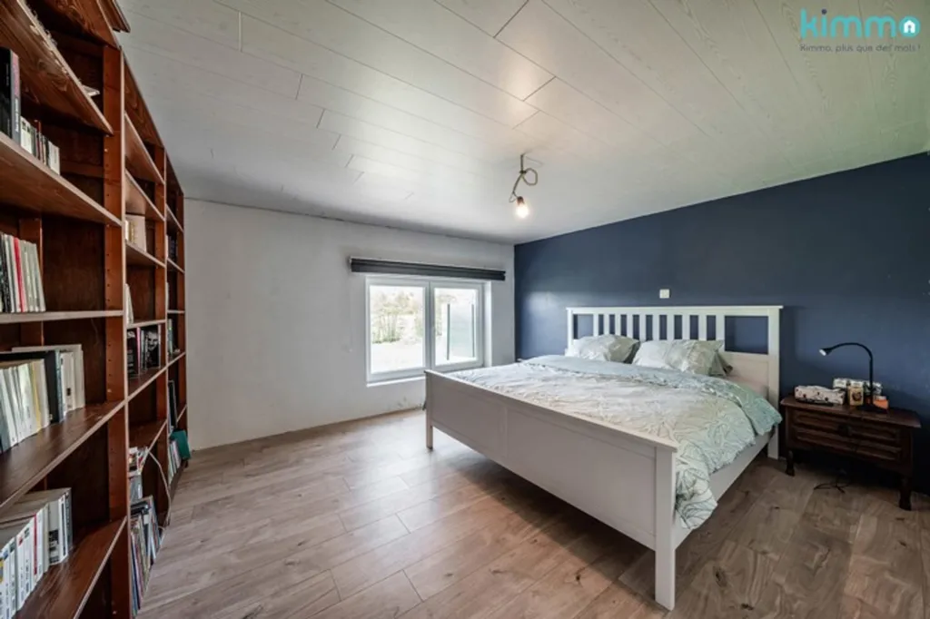 Chambres - Maison avec Terrasse à Auvelais