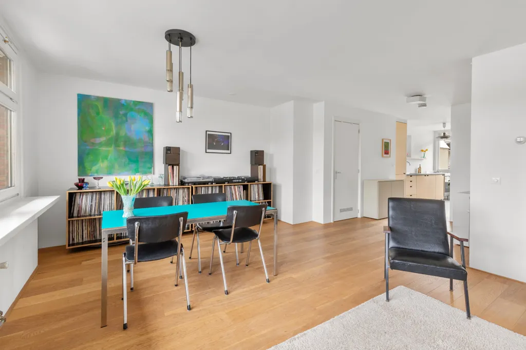 Salle à manger - Apartment with Park View in Amsterdam-West