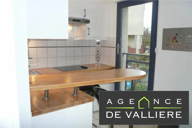 Cucina - Studio with Parking in Rueil-Malmaison