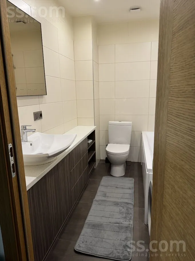 Salles de bain - Apartment with Balcony in Pļavnieki, Riga