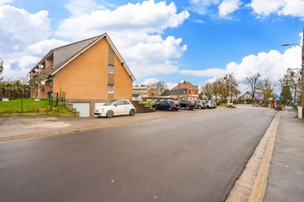 Extérieur - Studio à Rénover avec Terrasse à Lichtenbusch