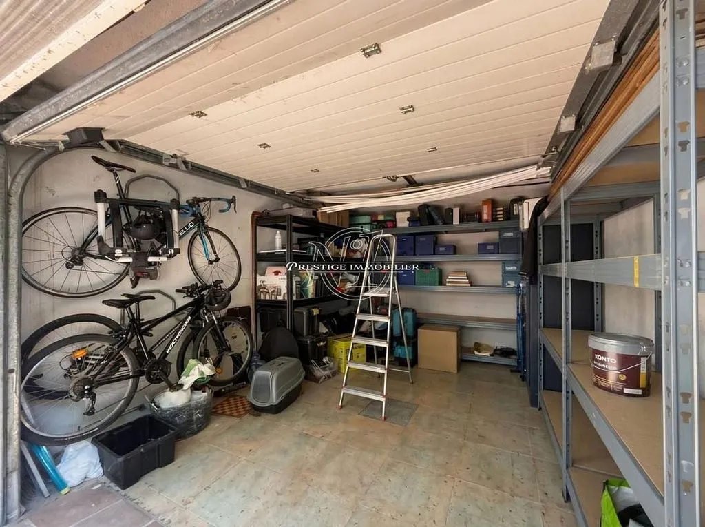 garage