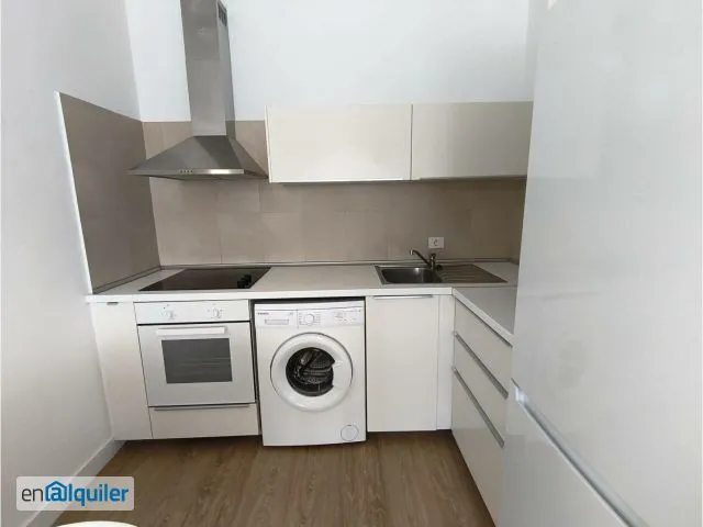 Cuisine - Apartment with Pool in City Centre