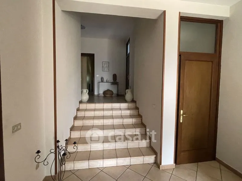 Entrée - Spacious Bifamiliar Villa in Gonzaga Centre