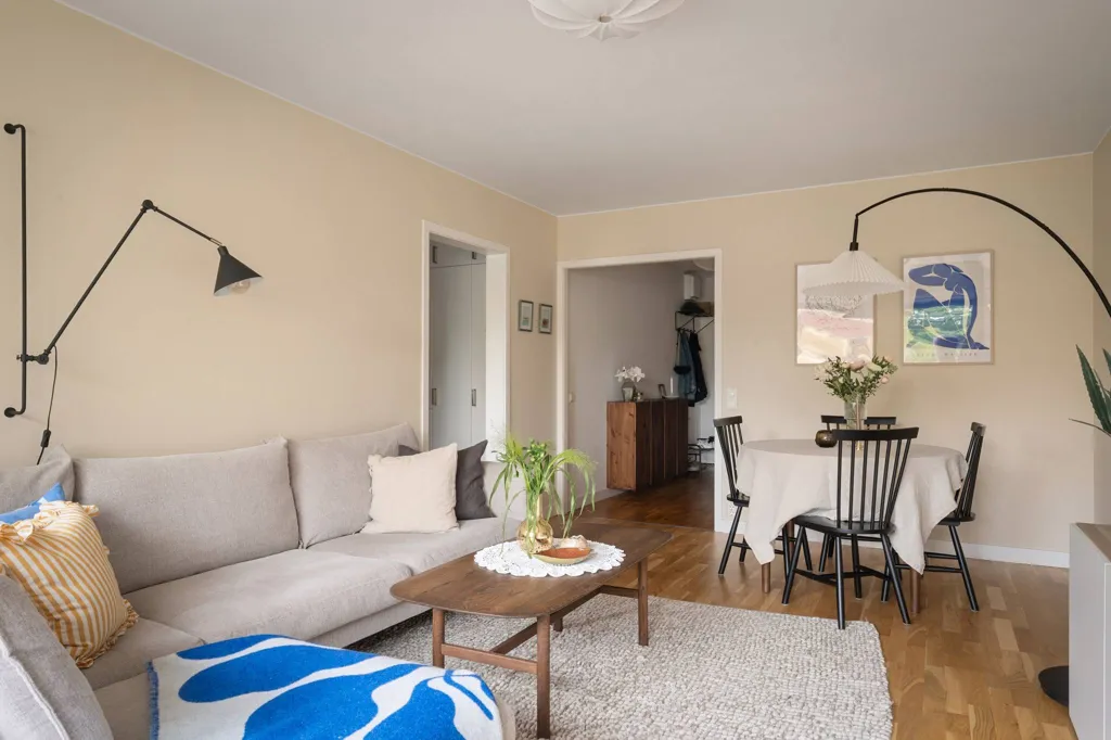 Séjour - Apartment with West-Facing Balcony in Majorna