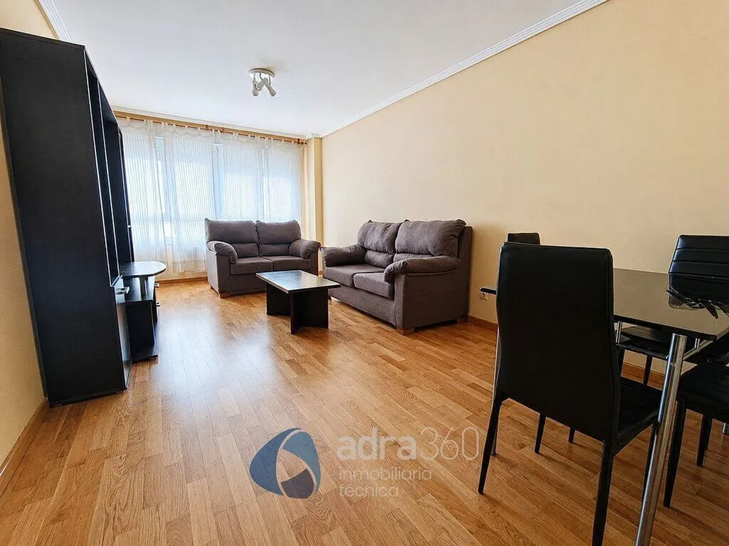 Soggiorno - Apartment with Terrace in Lardero