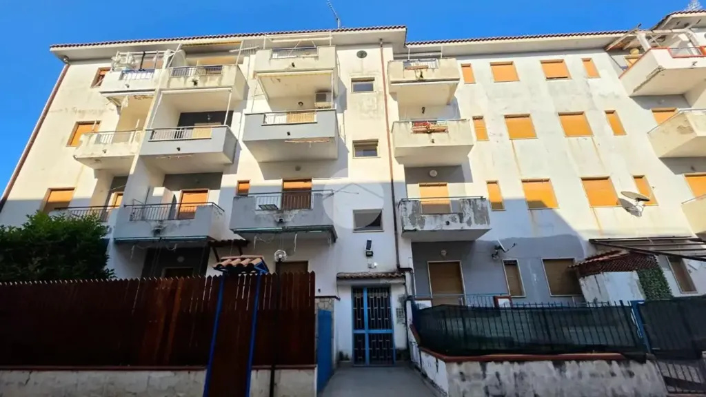 Välivaade - Bright Bilocale with Balconies in Scalea