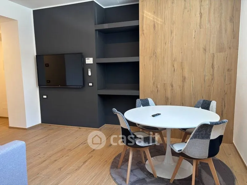 Söögituba - Modernised Studio in City Centre, Domodossola