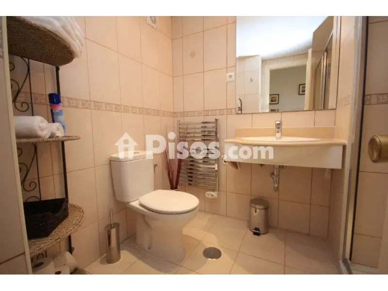 Vannitoad - Penthouse with Sea View in Estepona
