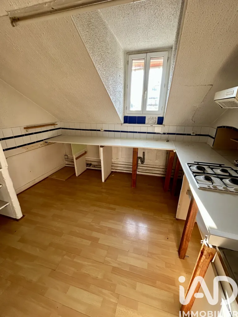 Rooms - Building with Garden and Parking in Pau