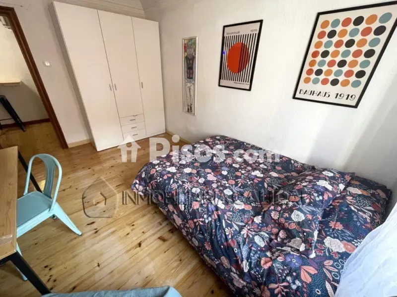 Bedrooms - Student Flat with South Orientation in Burgos Centre