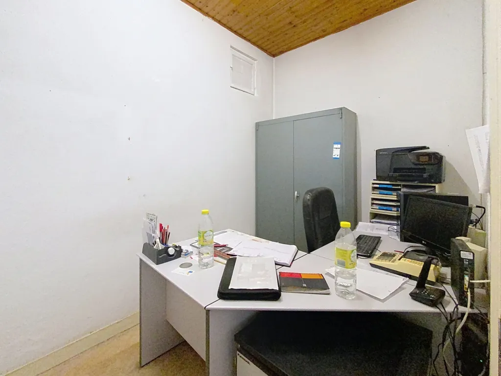 Bureau - Appartement 5 Pièces avec Dépendances à Wolfisheim