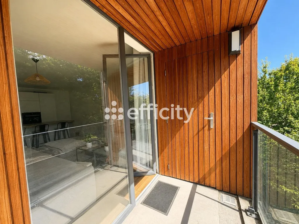 Rõdu - 4-Piece Apartment with Terraces in Lille