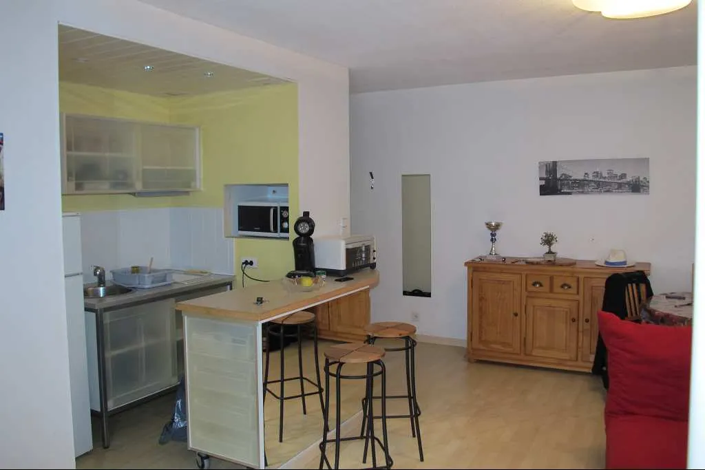 Köök - Secure 2-Bed Flat with Terrace in Toulouse