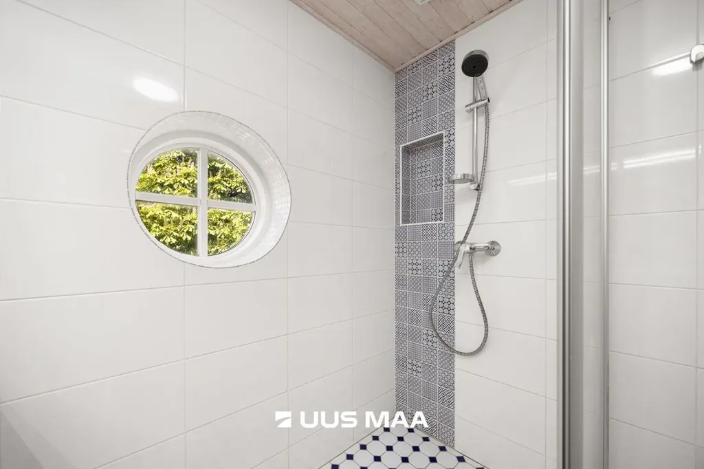 Vannitoad - Flat with Recent Renovation in Tallinn