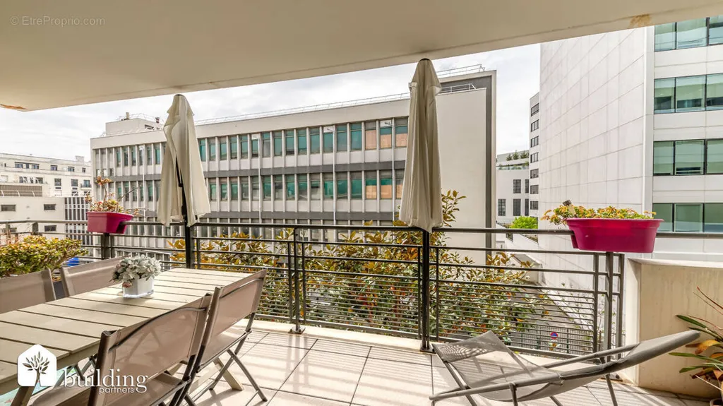 Balcon - Appartement 4 Pièces avec Terrasses à Levallois-Perret