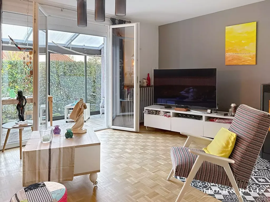Living Room - Renovated House with Garden in Royan