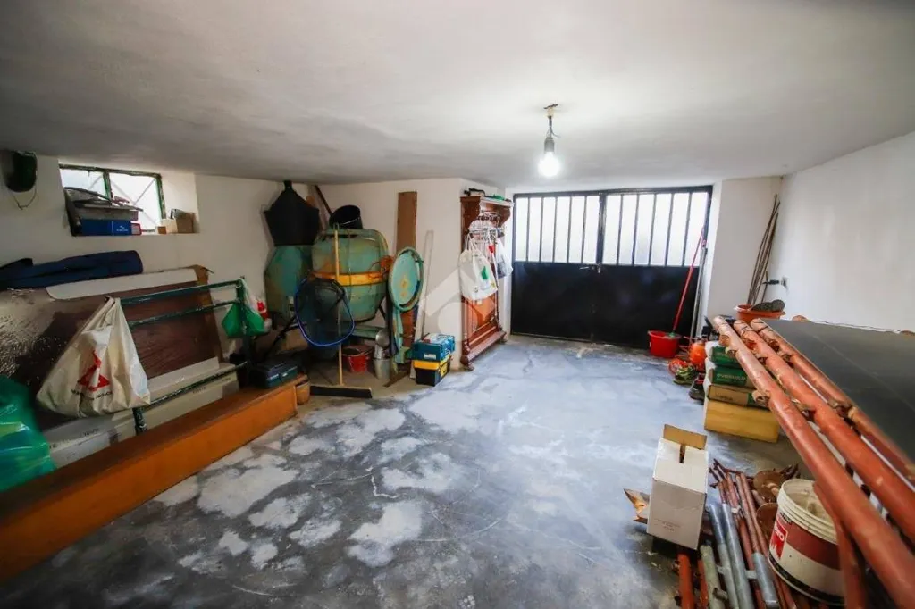 garage