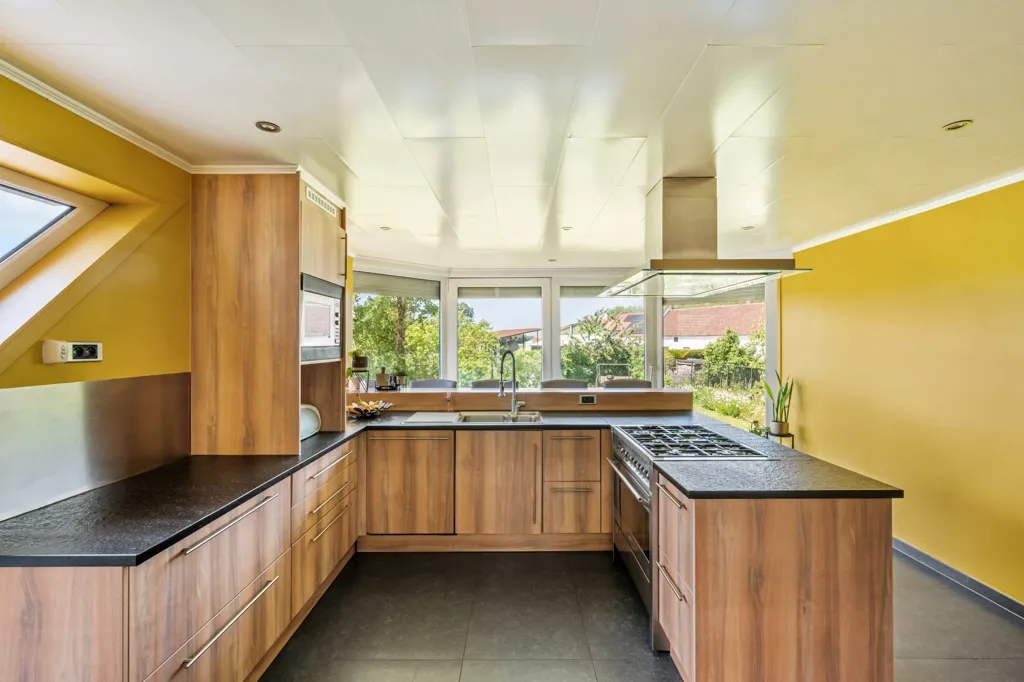 Cucina - Villa with Playful Architecture in Nieuwerkerken