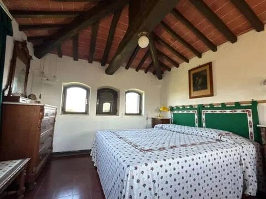 Chambres - Historic Villa with Panoramic Tower in Tuscany
