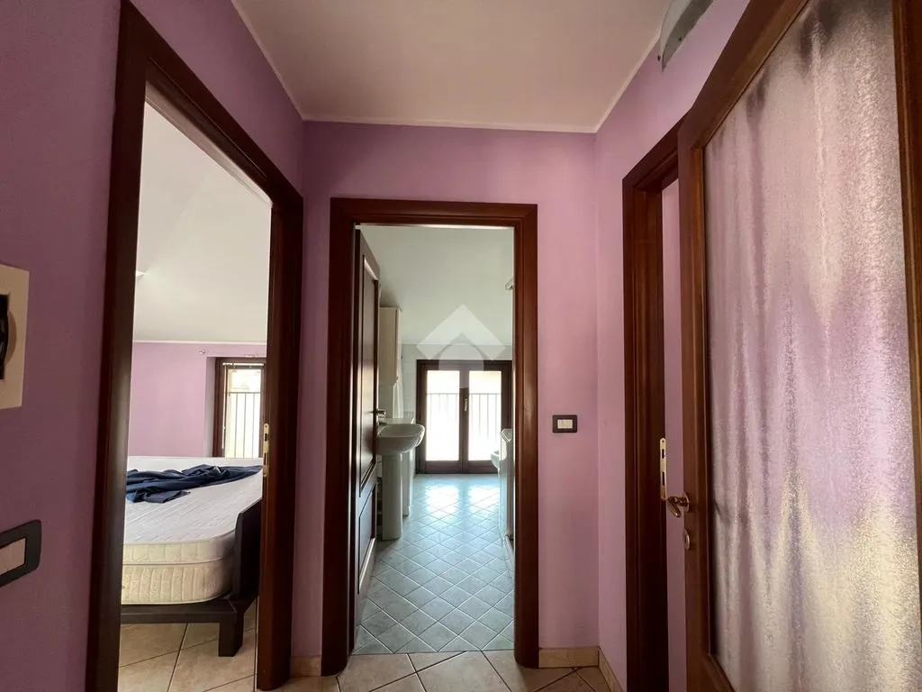 Entrée - 3-Bedroom Apartment with Garage in Revello