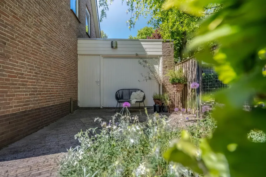 Extérieur - Characterful Bungalow with Garden in Hasselt