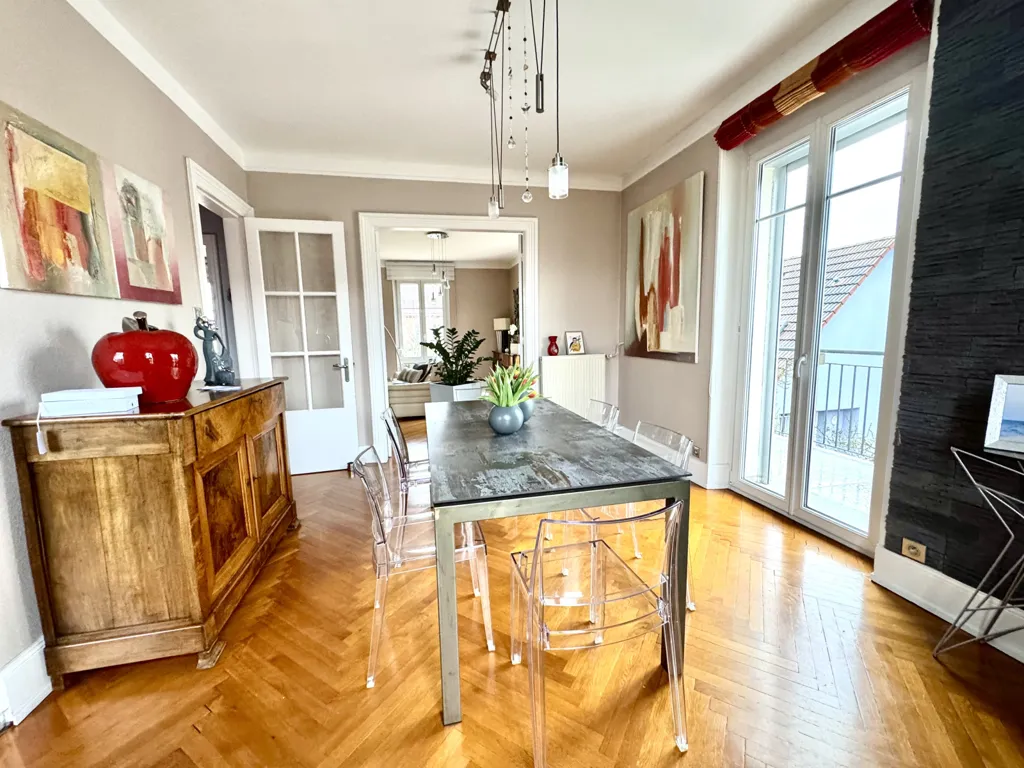 Salle à manger - Appartement d'Exception dans Maison de Maître à Pfastatt
