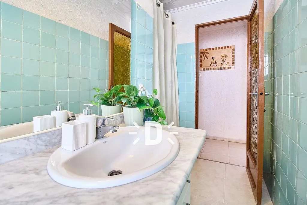 Salles de bain - Apartment with Balcony in Benetússer