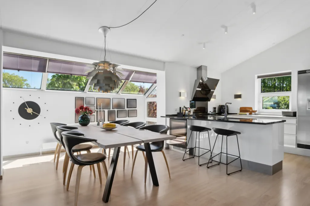 Salle à manger - Architectural House with Water View in Aabenraa