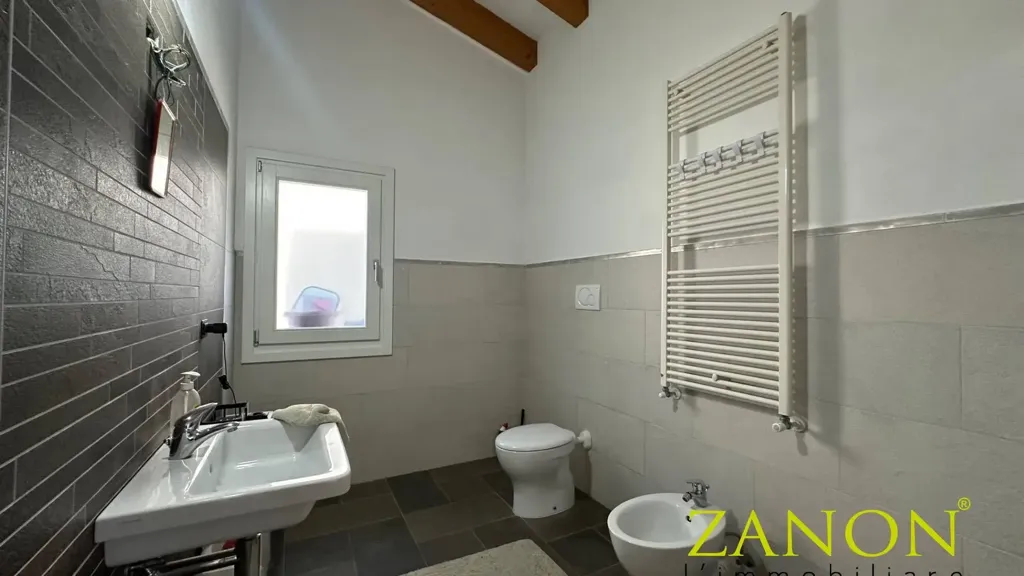 Bagni - Modern House with Garden in Codroipo