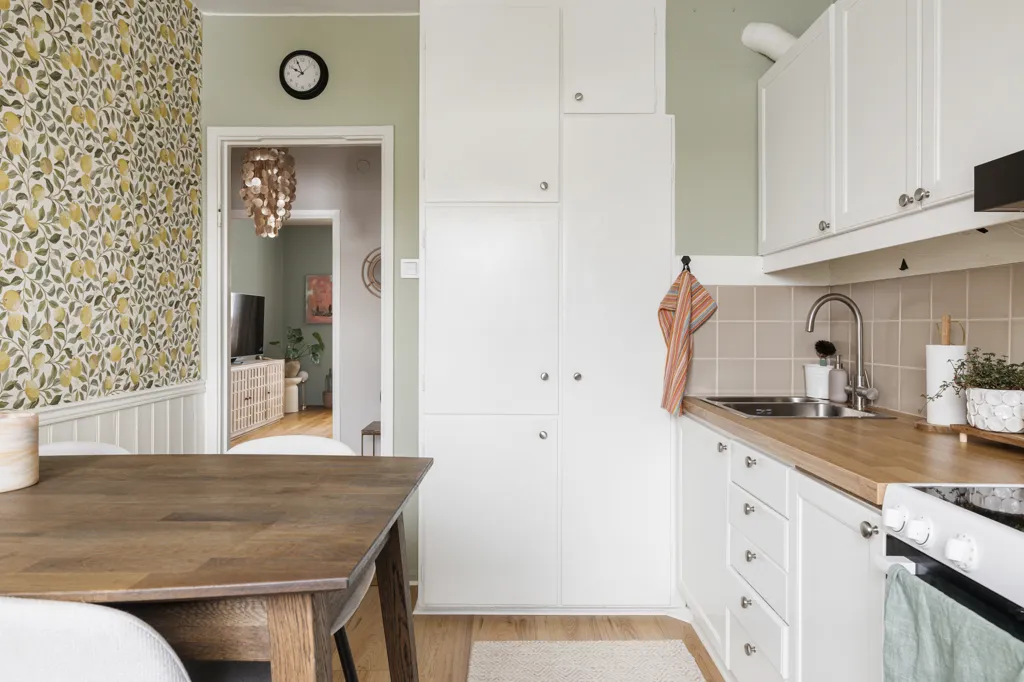 Söögituba - Two-Room Apartment with Balcony in Sävedalen