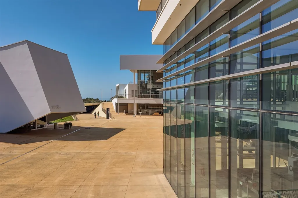 Välivaade - Modern Apartment with Sea View in Carcavelos