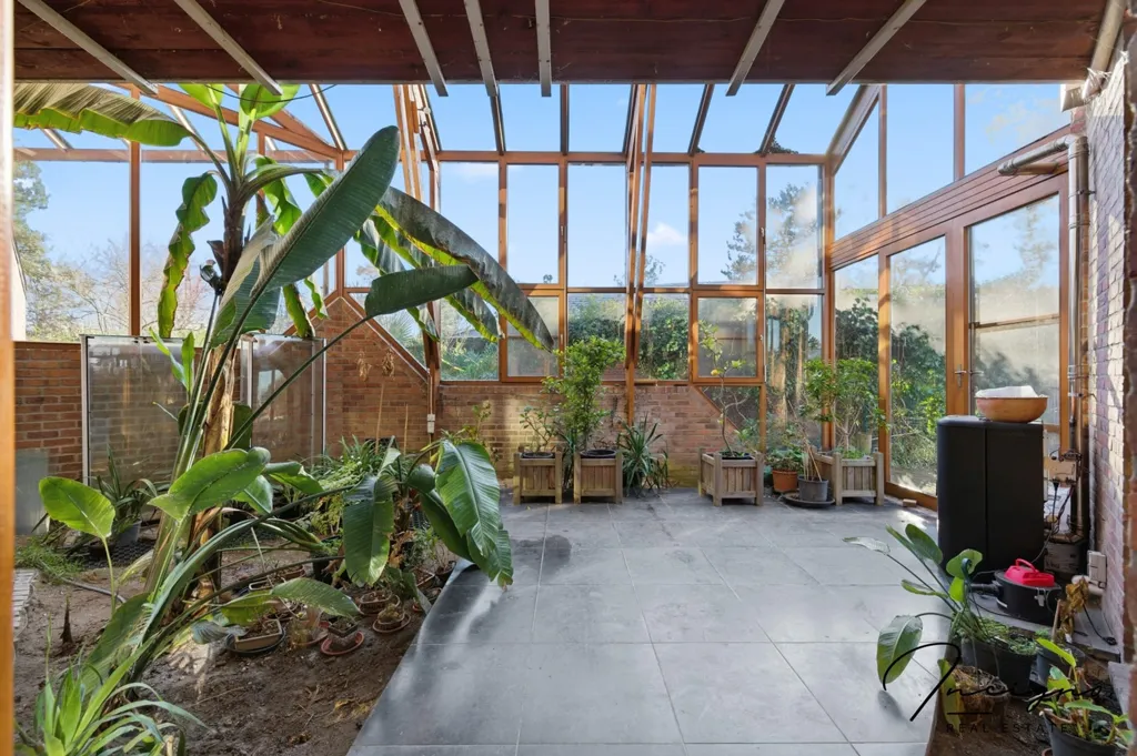 Terrazza - Architectural House with Water View in Keerbergen