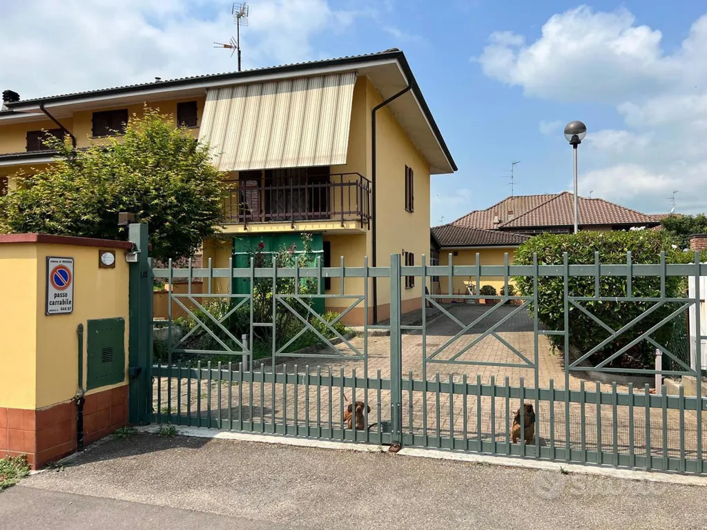 Exterior - Independent Villa with Garden in Mortara