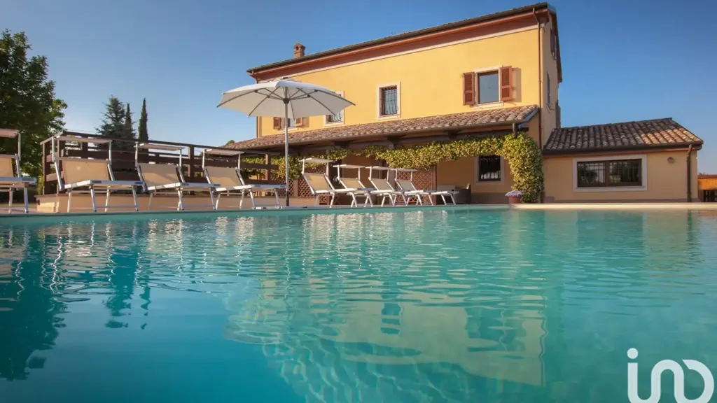 Bassein - Villa with Pool in Senigallia