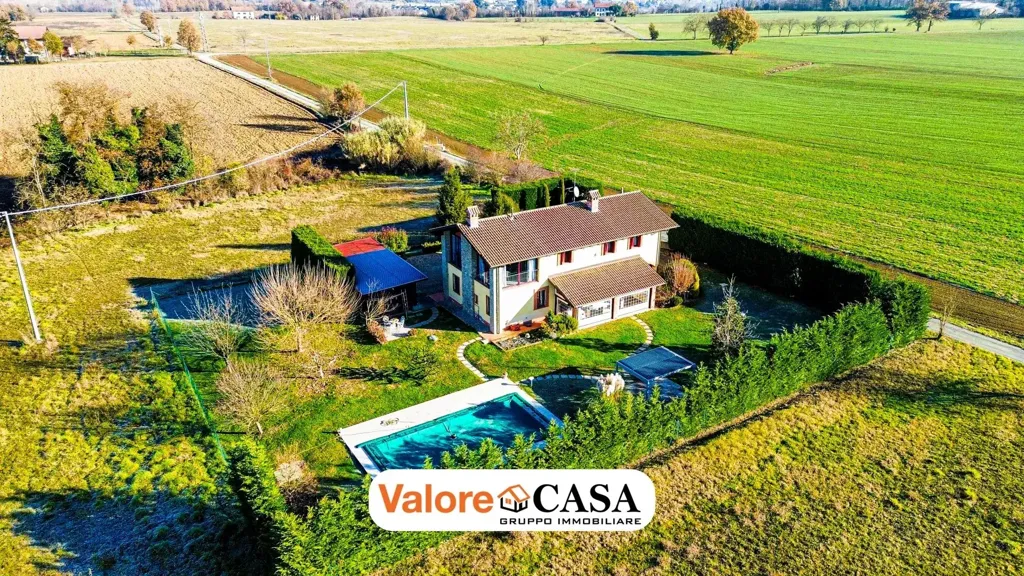 Õhuvaade - Villa with Pool near Acqui Terme