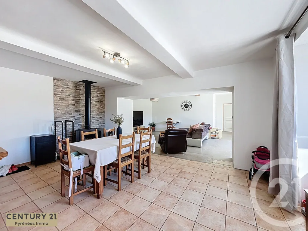 Söögituba - Renovated House with Balcony in Mazères-de-Neste