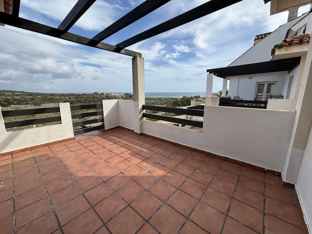 Terrass - Duplex with Pool in La Duquesa, Manilva