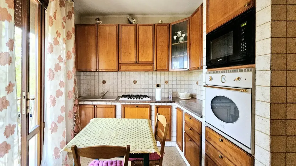 Cuisine - Villa with Garden in Ponso, Bresega
