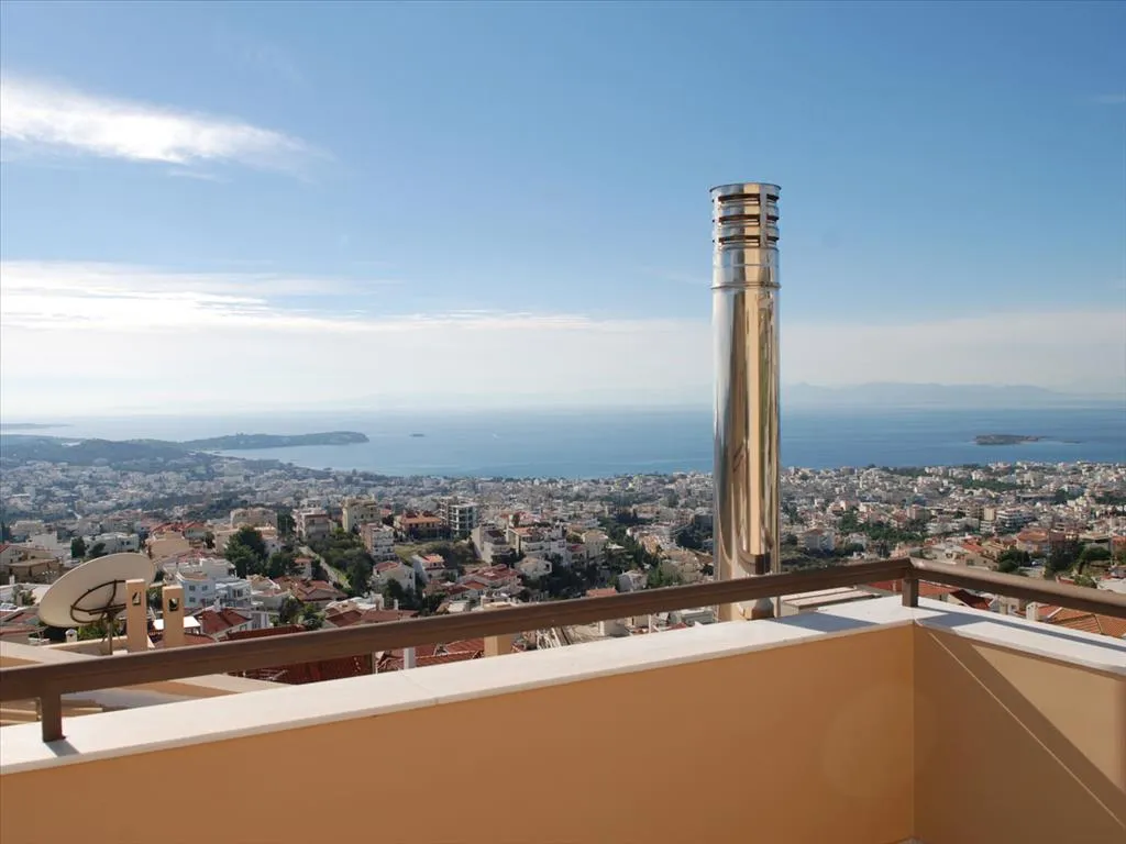 9-toaline maja asukohas Athens