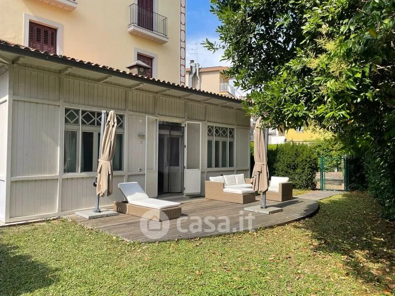 Terrazza - Ground Floor Bilocale with Garden in Grado
