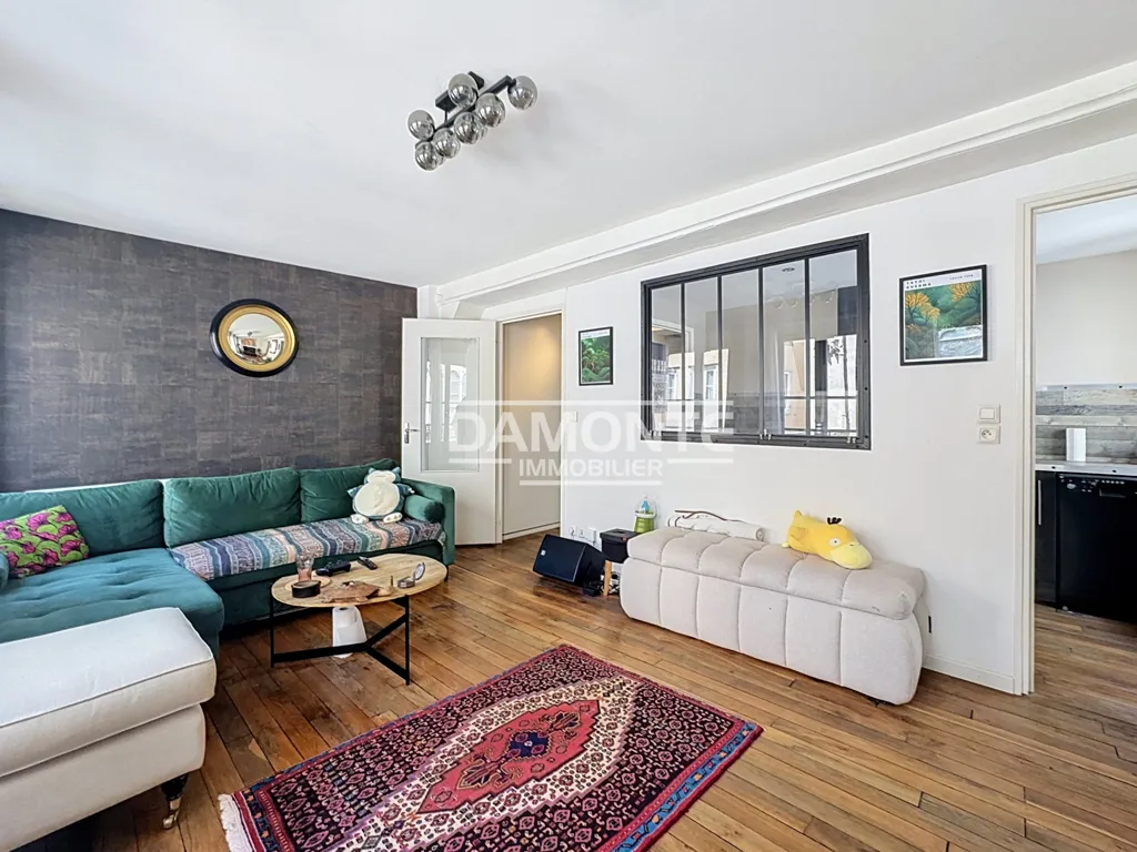 Séjour - Appartement T2 au cœur du bouchon à Troyes