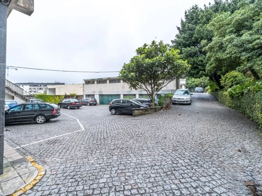 Exterior - Luxury Flat with South/North Orientation in Porto