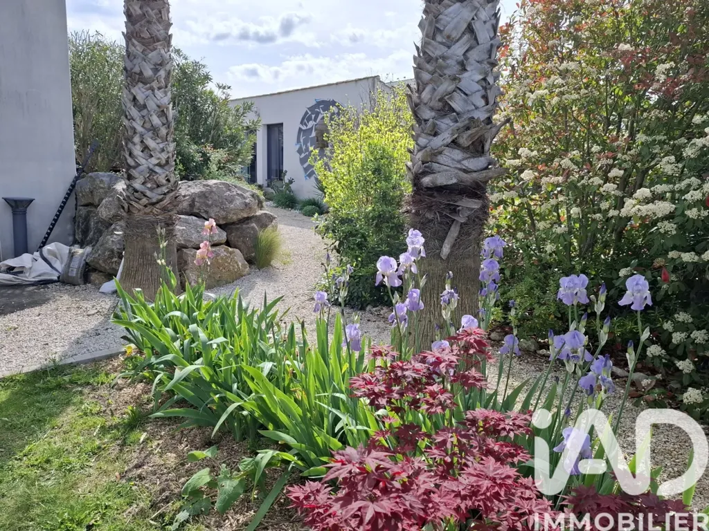 Aed - Charming B&B House with Pool in Nissan-Lez-Enserune